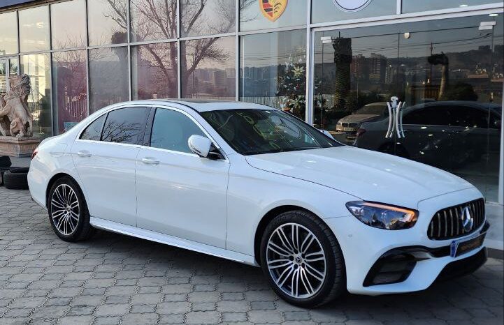 Mercedes-Benz E-Class E 300 2017 Facelift 2022 full