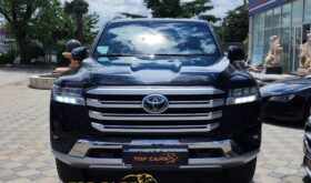 Toyota Landcruiser LC300