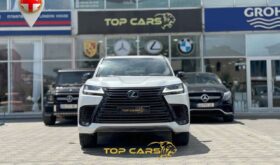 Lexus LX600